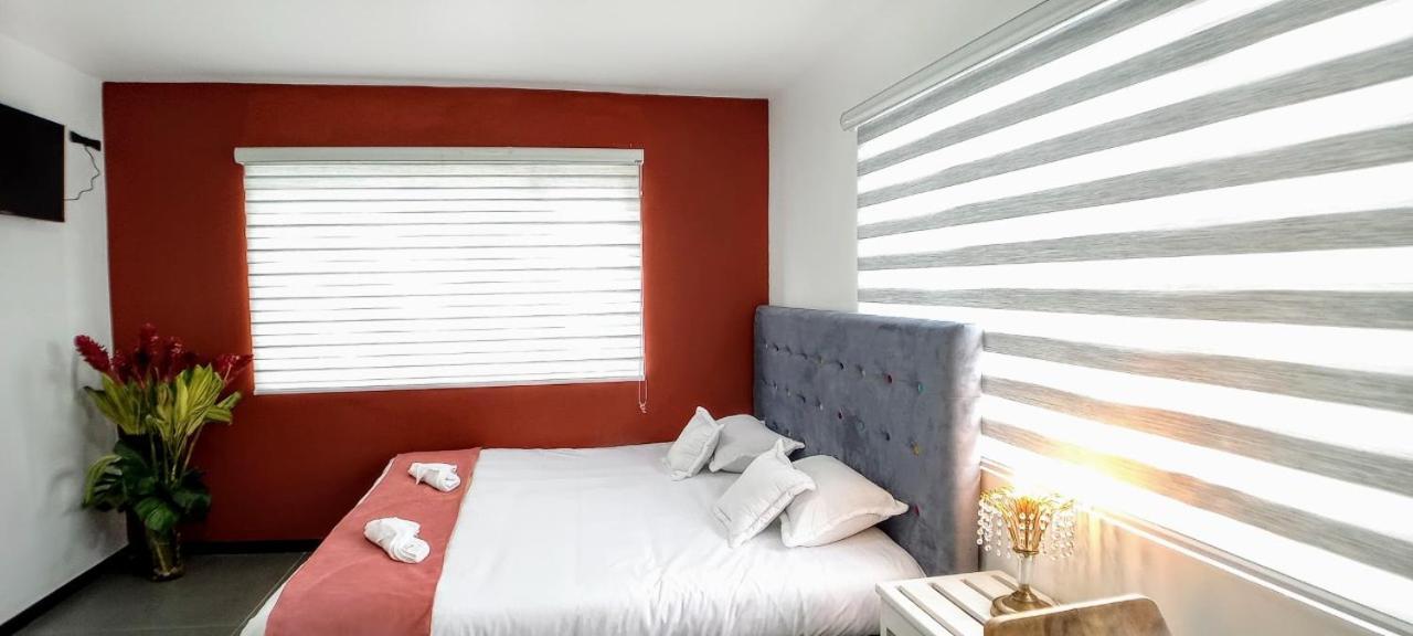 Apartasuites Bogota Romannoti エクステリア 写真